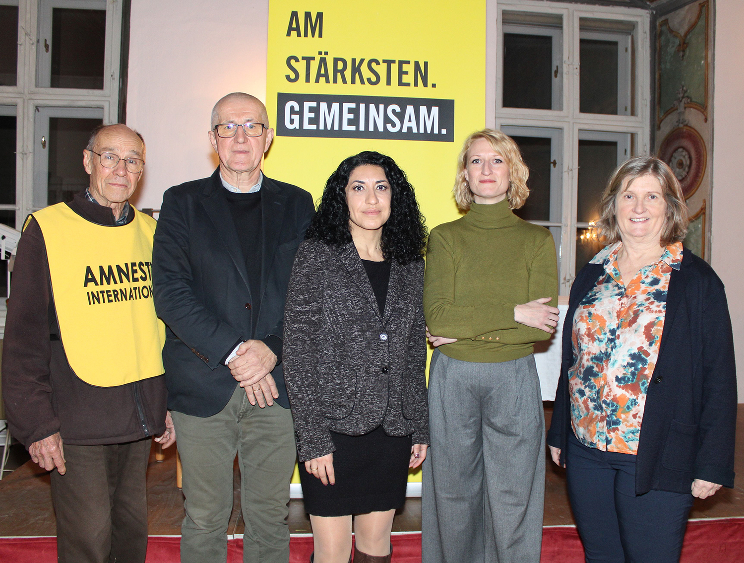 Iran - Aufschrei der Frauen - Pfarrsaal St.VeitKarl Misauer (Gruppensprecher Amnesty International-Krems), Amnesty International-Krems Franz Dorn (Mitorganisator), Shoura Hashemi-Zehetner (Generalsekretärin Amnesty International), ORF Korrespondenti